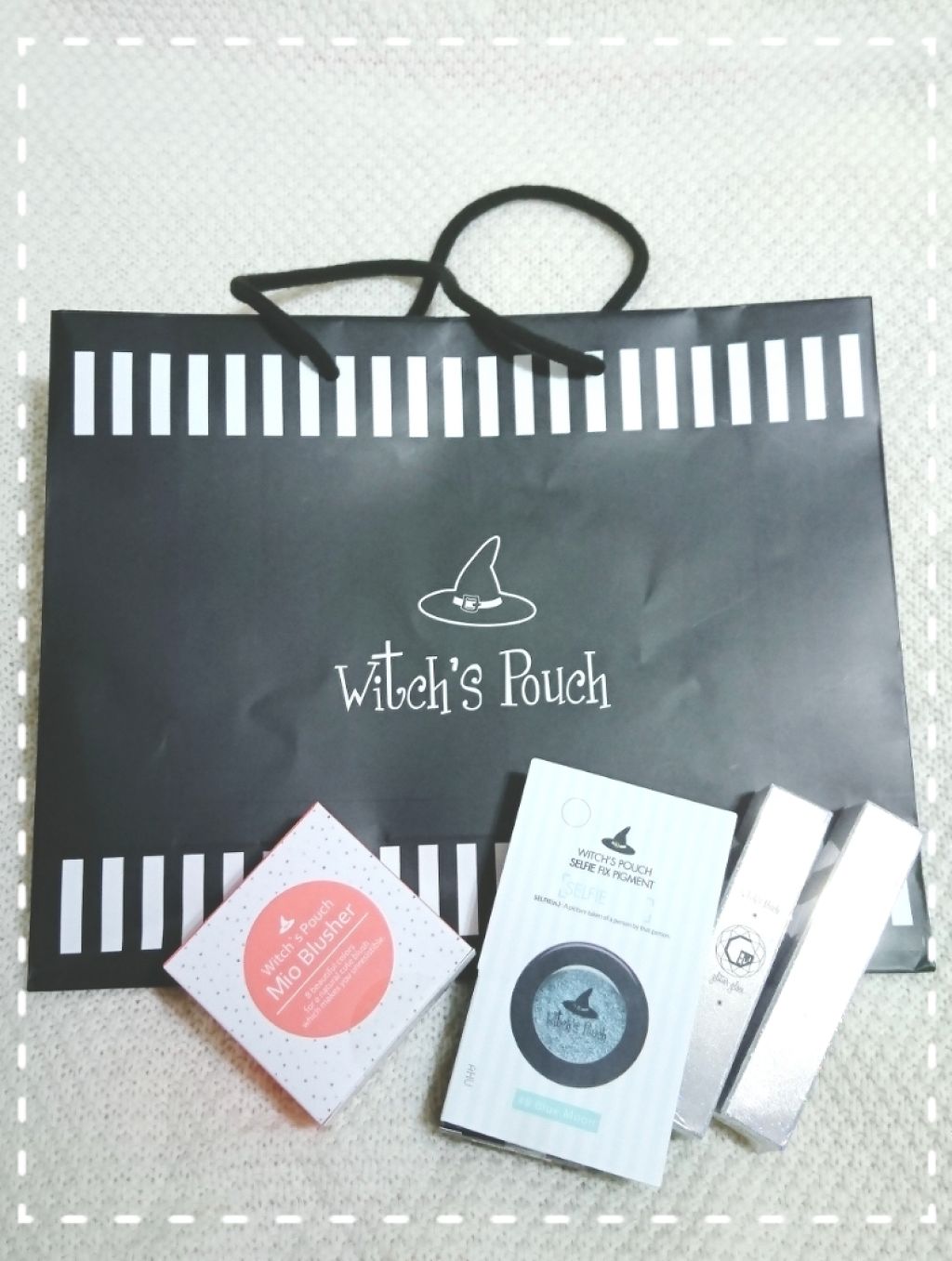 ジェムグリッターグロス/Witch's Pouch/リップグロスを使ったクチコミ（1枚目）