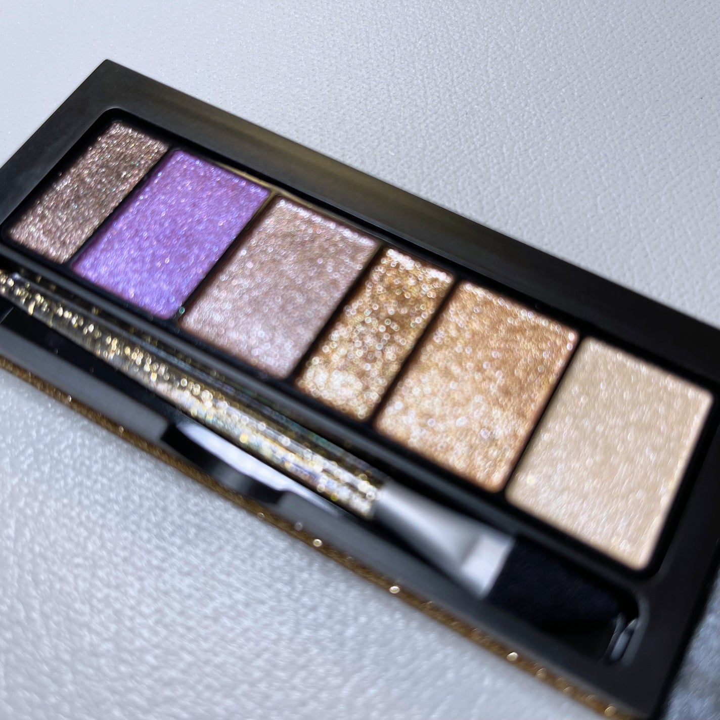 シマーストリプスアイシャドウ&ライナー/PHYSICIANS FORMULA/アイシャドウパレットを使ったクチコミ(3枚目)