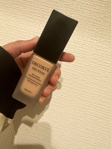 ~プレゼントキャンペーン紹介~

今回はLIPS様より
COSME DECORTE様のファンデーションの紹介です✨


今回紹介する商品はこちら👇

DECORTÉ ゼン ウェア フルイド N34


