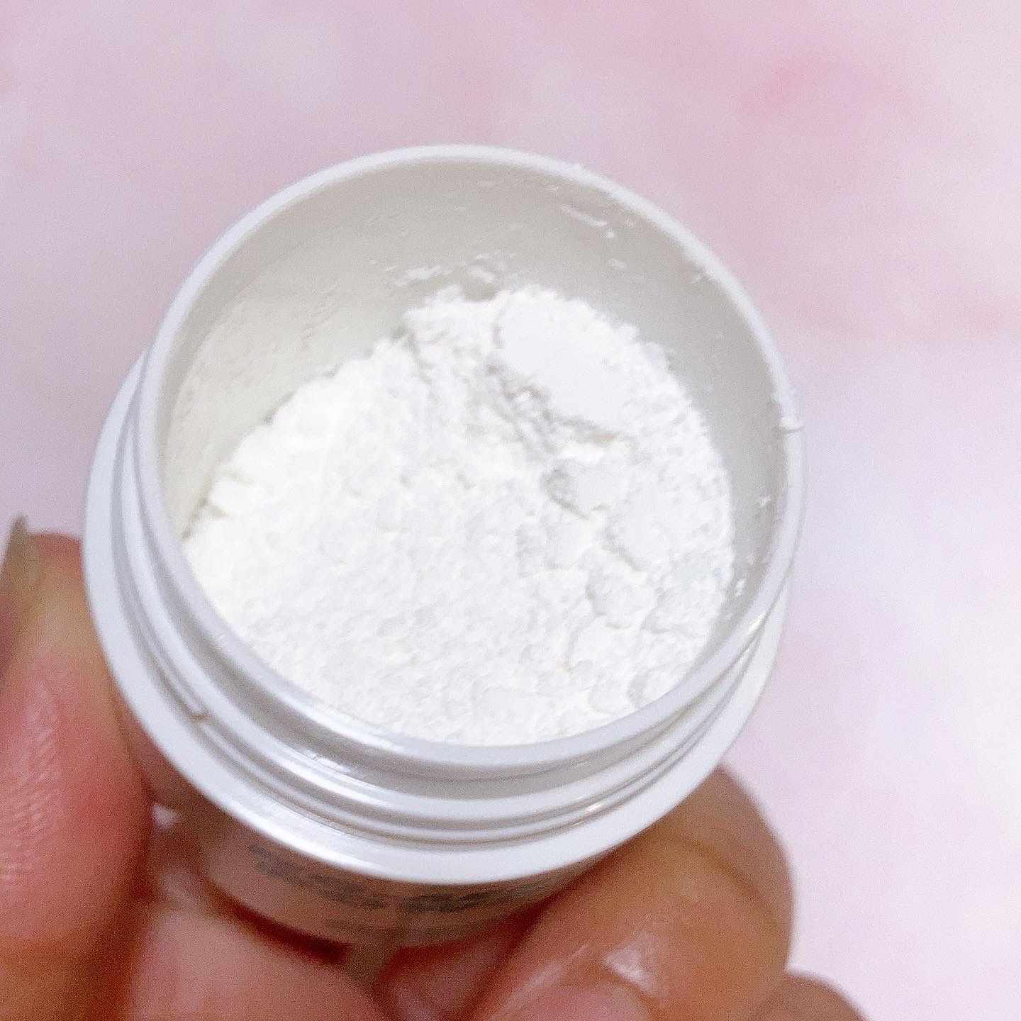 ノーセバムパウダー/Shupong/ルースパウダーを使ったクチコミ（2枚目）