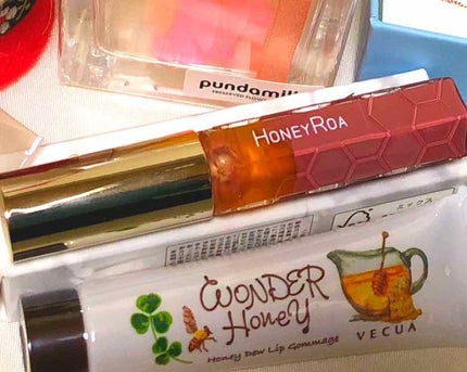 ワンダーハニー 唇とろ蜜ゴマージュ/VECUA Honey/リップケアを使ったクチコミ(1枚目)