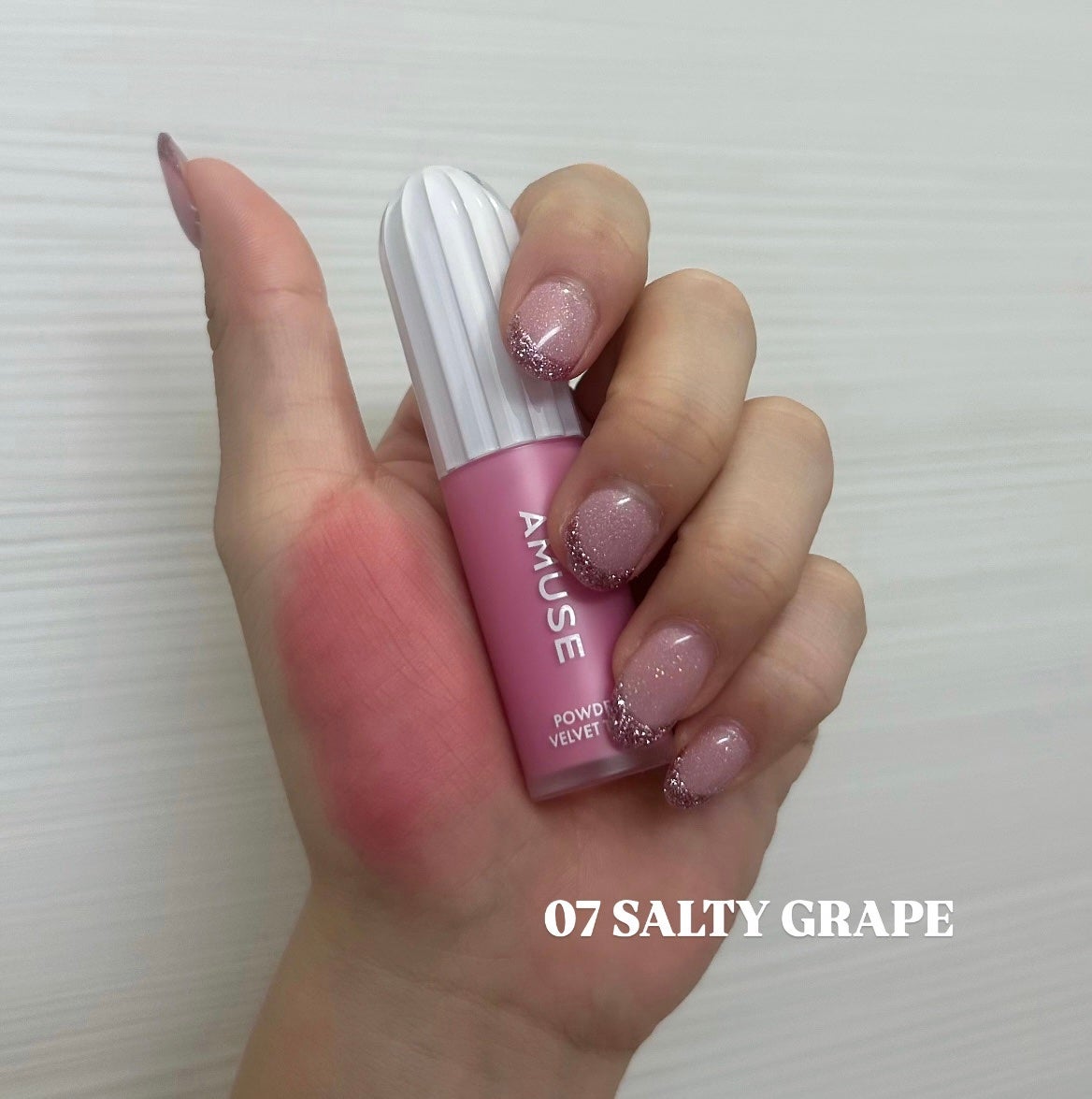 パウダーベルベットティント/AMUSE/リップティントを使ったクチコミ(2枚目)