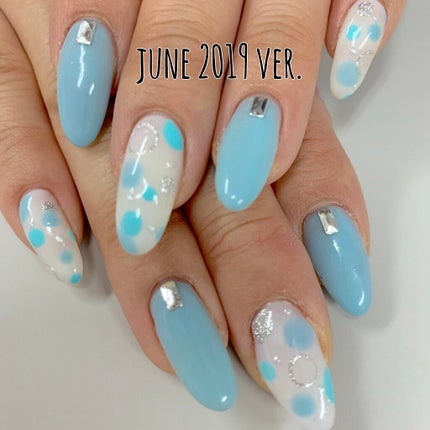 めぐみ on LIPS 「過去ネイル#水玉ネイル..」(1枚目)