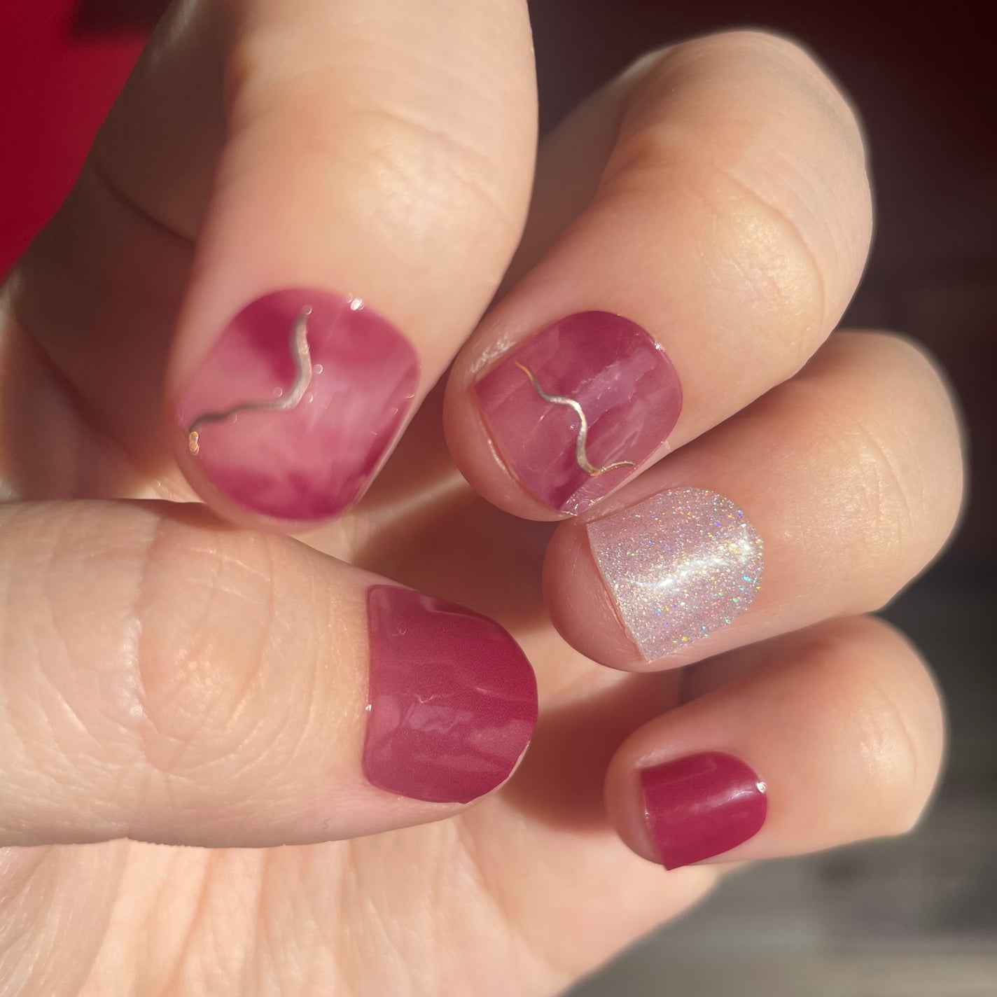 グロウ ジェルネイルシール/DASHINGDIVA MAGICPRESS/ネイルシールを使ったクチコミ(3枚目)