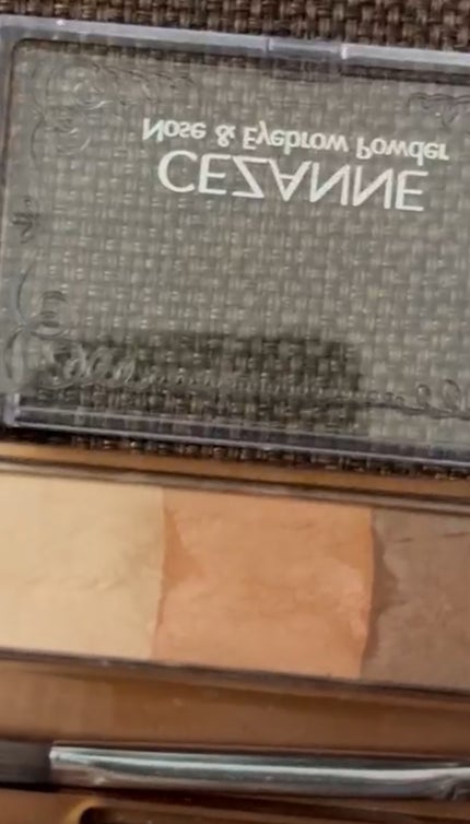 ノーズ&アイブロウパウダー/CEZANNE/パウダーアイブロウを使ったクチコミ(1枚目)