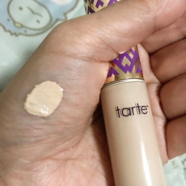 tarte shape tape contour concealerのクチコミ「目薬崩れ、涙目に悩んでる人向け。
目薬で崩れるコンシーラーはもう要らない！

単なるウォーター.....」（3枚目）