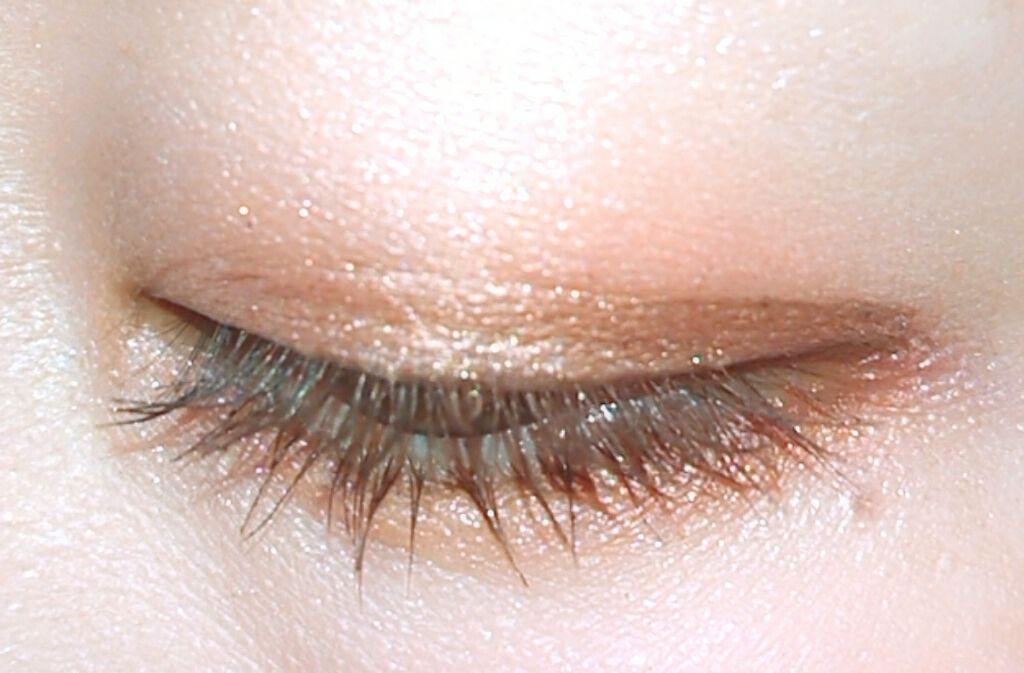 シマリングオーロラアイズ/キャンメイク/単色アイシャドウを使ったクチコミ（2枚目）