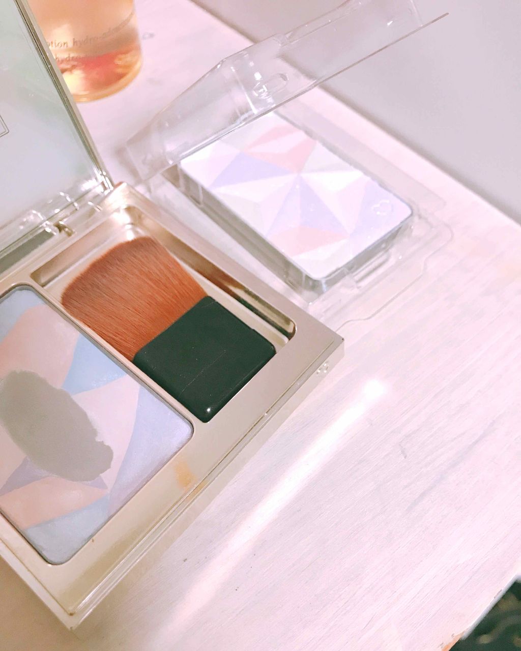 クレ・ド・ポー ボーテ レオスールデクラ/クレ・ド・ポー ボーテ/パウダーハイライトを使ったクチコミ(2枚目)