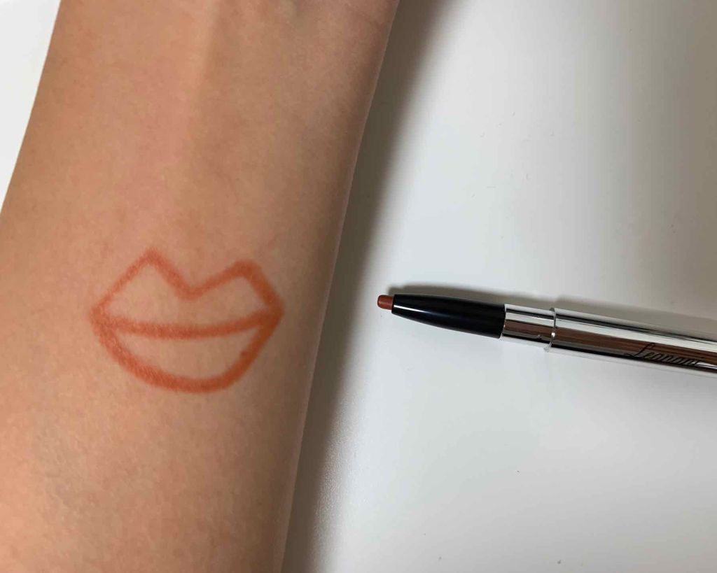 Leanani プレミアム トーンアップルージュライナーのクチコミ「【新作】レアナニ プレミアム トーンアップルージュライナー テラコッタ03

テラコッタな口紅.....」（2枚目）