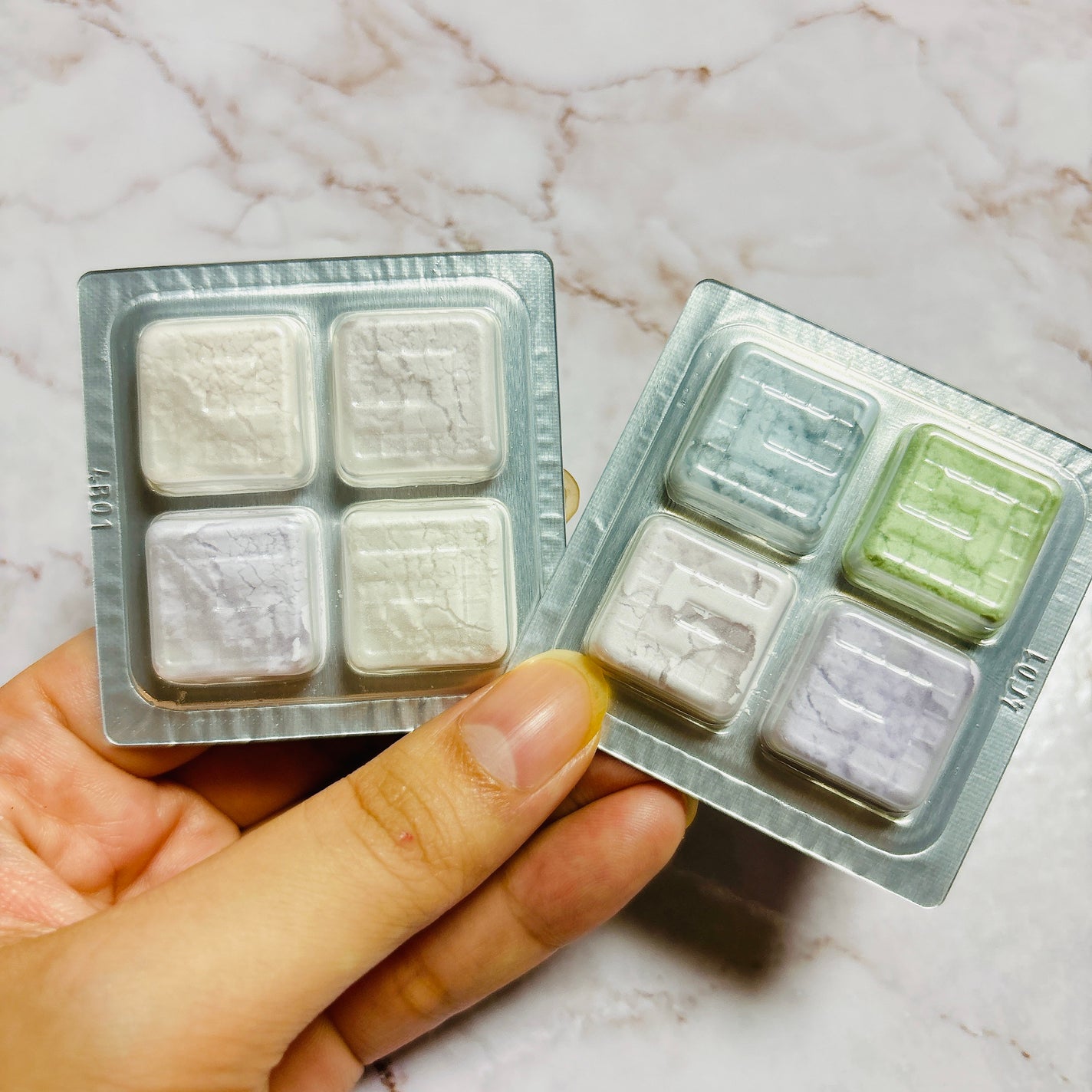 プリズム・リーブル/GIVENCHY/ルースパウダーを使ったクチコミ(3枚目)