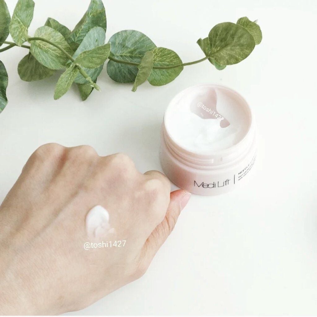 メディリフト ニードルリフトクリーム/YA-MAN TOKYO JAPAN/フェイスクリームを使ったクチコミ(3枚目)