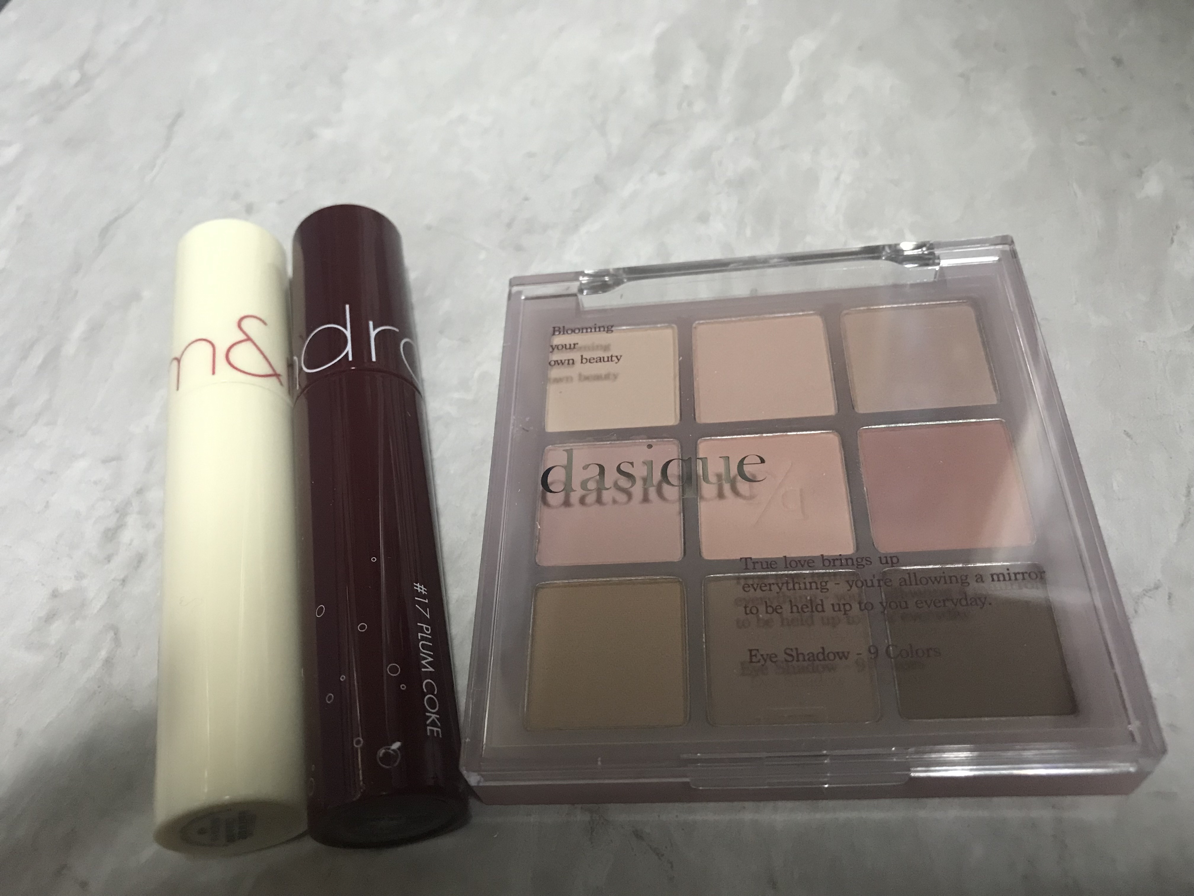 ジューシーラスティングティント/rom&nd/リップティントを使ったクチコミ（2枚目）