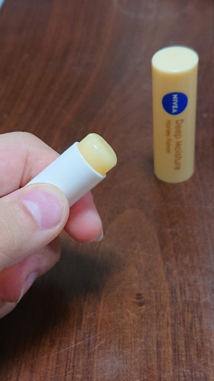 ニベア ディープモイスチャーリップ/ニベア/リップクリームを使ったクチコミ(2枚目)