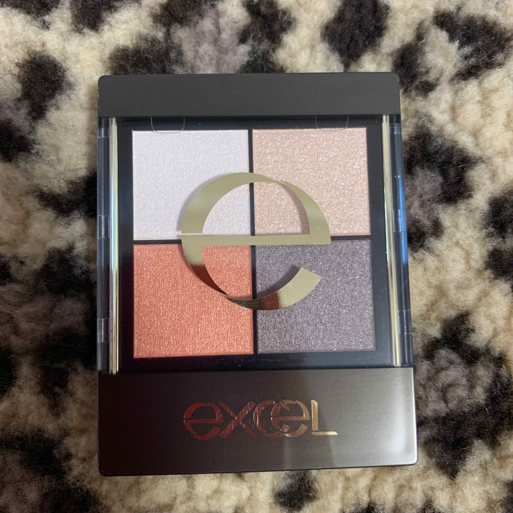 リアルクローズシャドウ/excel/アイシャドウパレットを使ったクチコミ(1枚目)