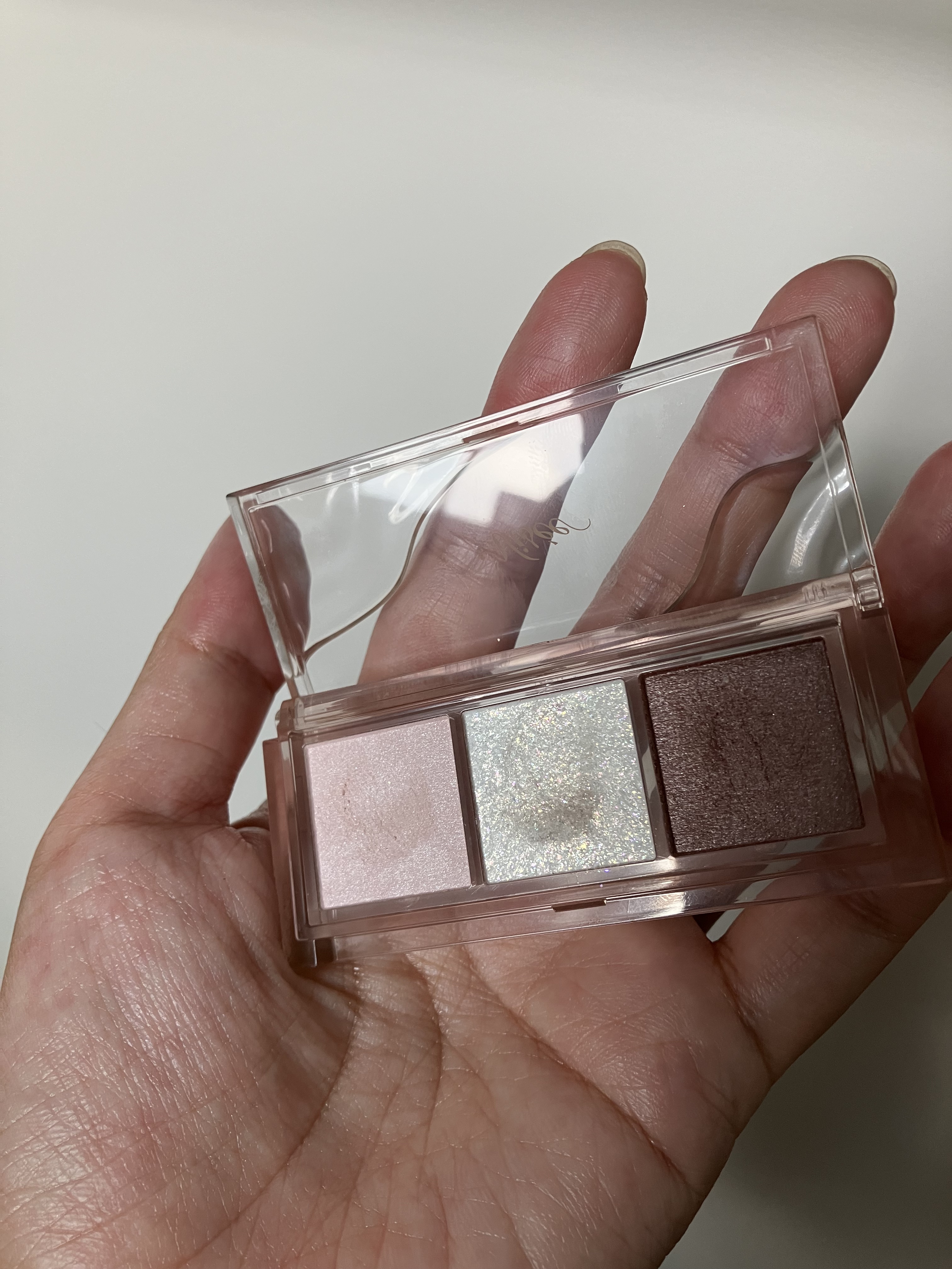 キラー アイ トリオ/Visée/アイシャドウパレットを使ったクチコミ（2枚目）