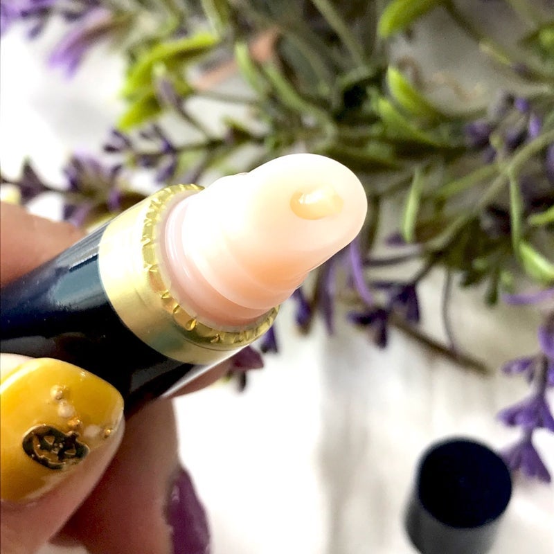 ニベア ロイヤルブルーリップ 濃密美容ケア/ニベア/リップ美容液を使ったクチコミ(3枚目)