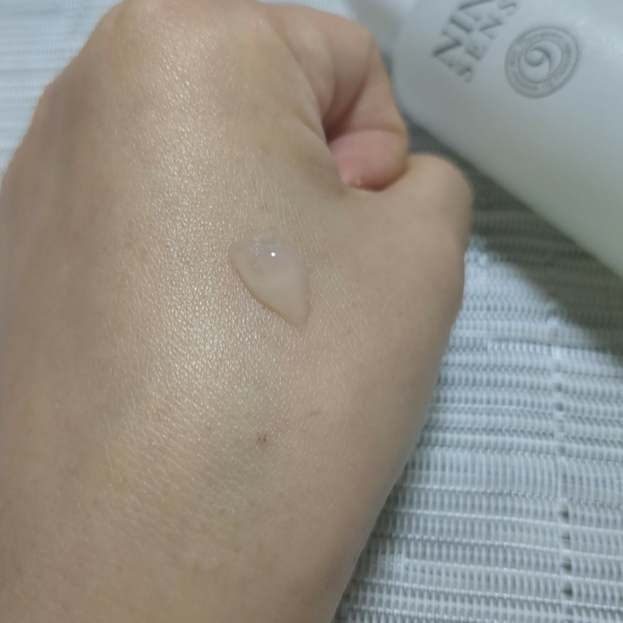 ナインセンス クリスタルバブルクレンジングジェル/NINE SENSE PHYTOLIFT/クレンジングジェルを使ったクチコミ（2枚目）