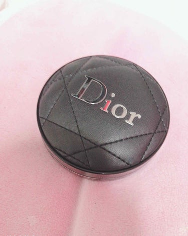 【旧】ディオールスキン フォーエヴァー クッション/Dior/クッションファンデーションを使ったクチコミ（1枚目）