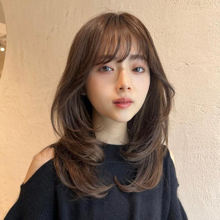 HARUNA on LIPS 「.たっぷりレイヤーの構造です✨あごしたから、たっぷりとレイヤー..」(3枚目)