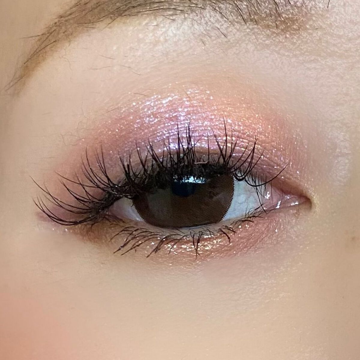 2022年冬新作アイシャドウパレット】エターナルプリズムアイパレット