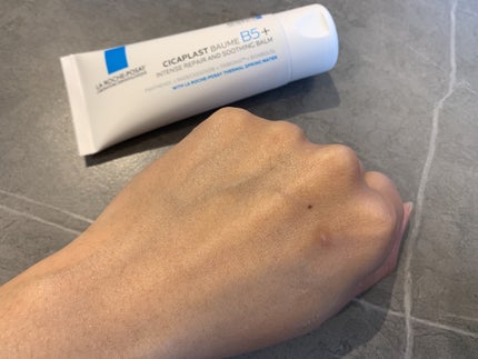 シカプラスト リペアクリーム B5+	/ラ ロッシュ ポゼ/フェイスクリームを使ったクチコミ(4枚目)