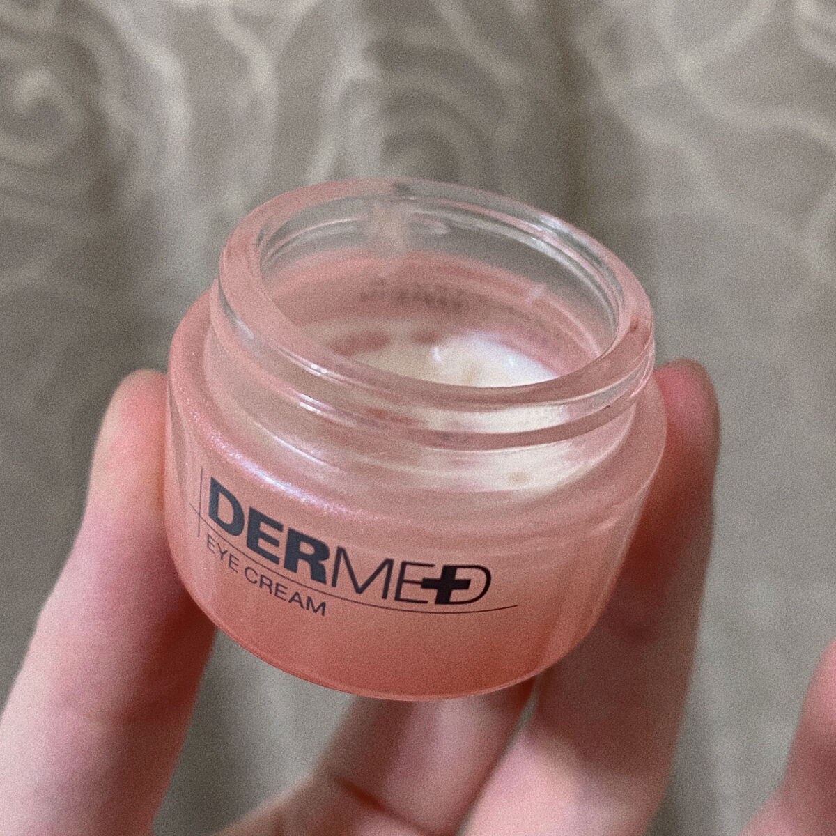 デルメッド アイクリームのクチコミ「

DERMED(デルメッド)
アイクリーム
15g


今回レビューするものは
デルメッド .....」（3枚目）