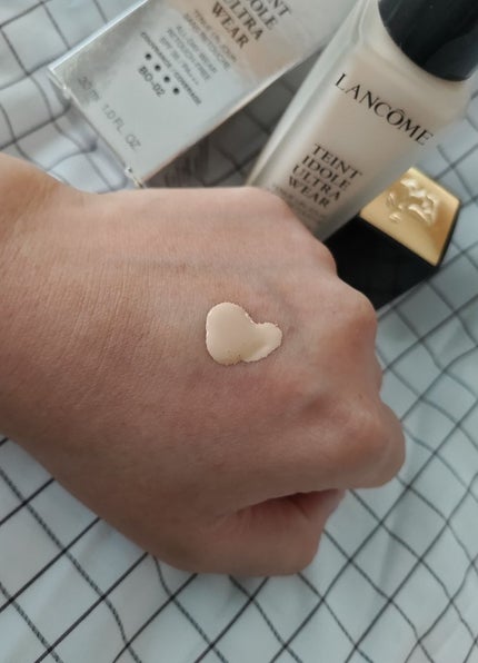 タンイドル ウルトラ ウェア リキッド/LANCOME/リキッドファンデーションを使ったクチコミ(4枚目)