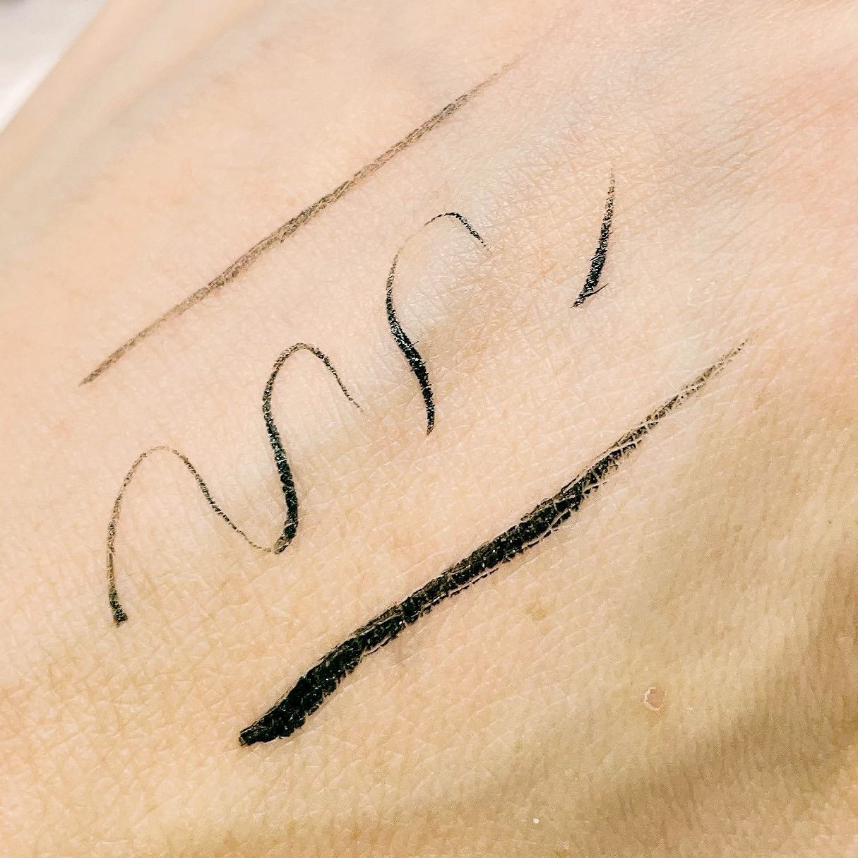 â¡ððð ðâ¡ïŸïœ«ïŸïŸïŸ100%â¡ on LIPS ããã®ææãŠã©ãŒã¿ãŒãã«ãŒãã®ã¢ã€ã©ã€ã³ã¯ãã¹ãã¢ã€ãã ð©µ#PR..ãïŒ4æç®ïŒ