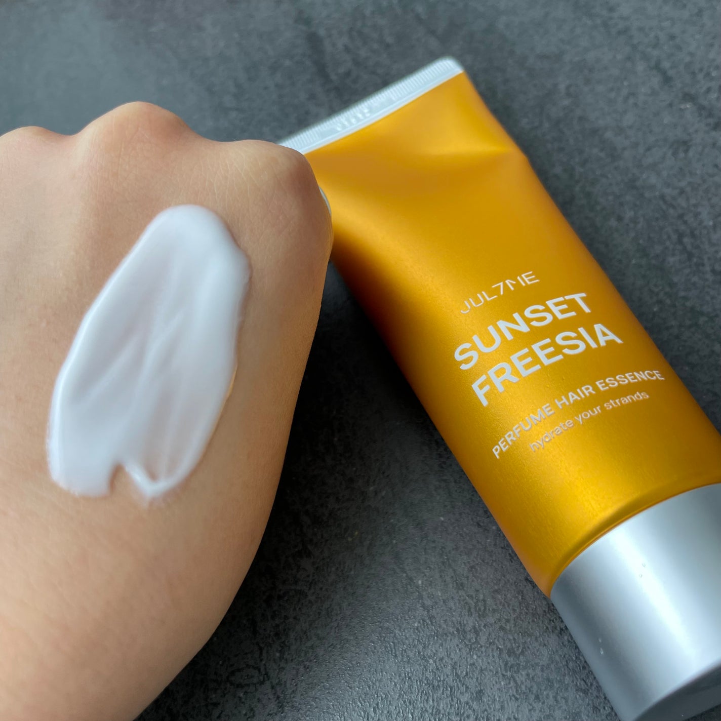 パフュームヘアエッセンス/JUL7ME/ヘアトリートメントを使ったクチコミ(1枚目)