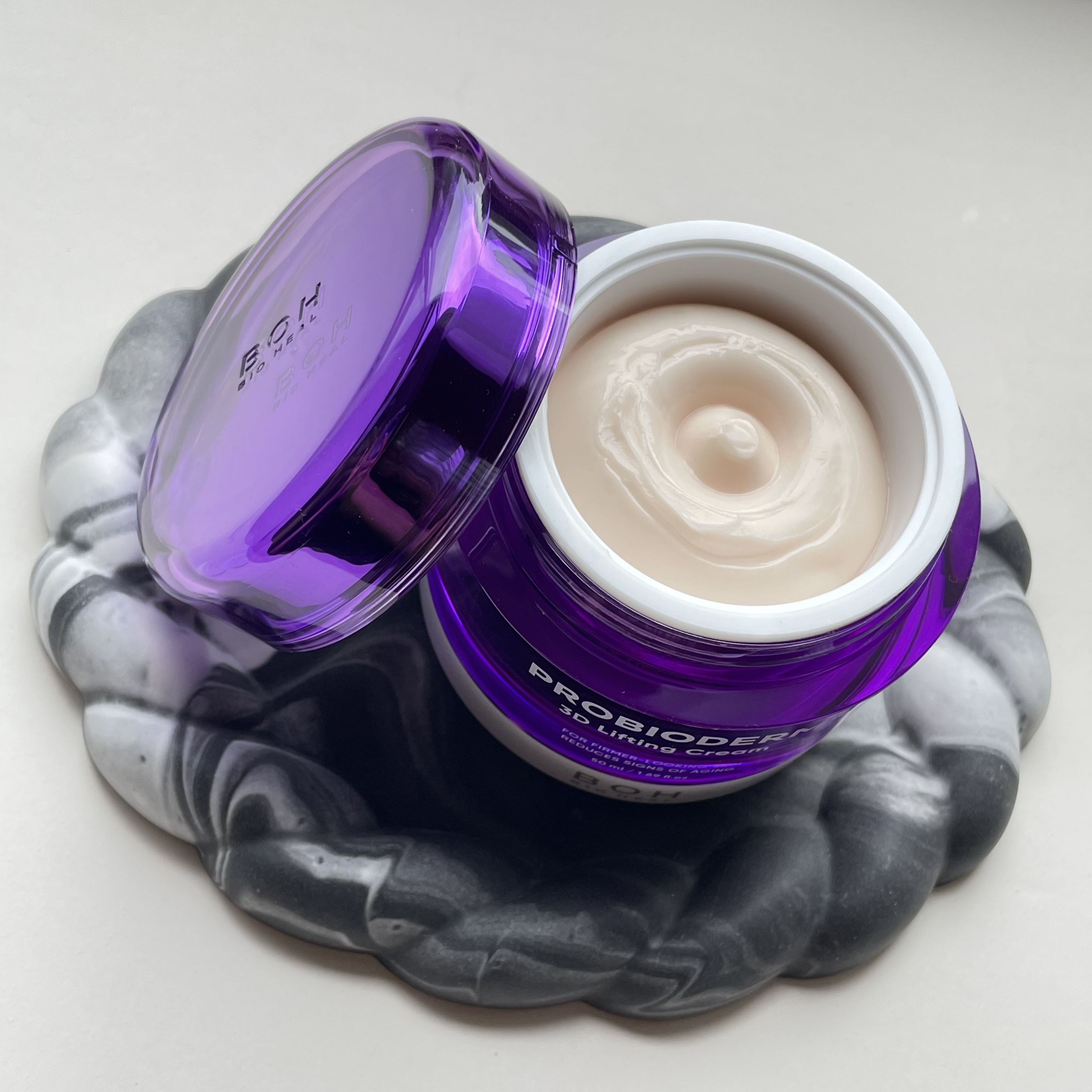 バイオヒールボ プロバイオダーム 3Dリフティングクリーム/BIOHEAL BOH/フェイスクリームを使ったクチコミ（2枚目）