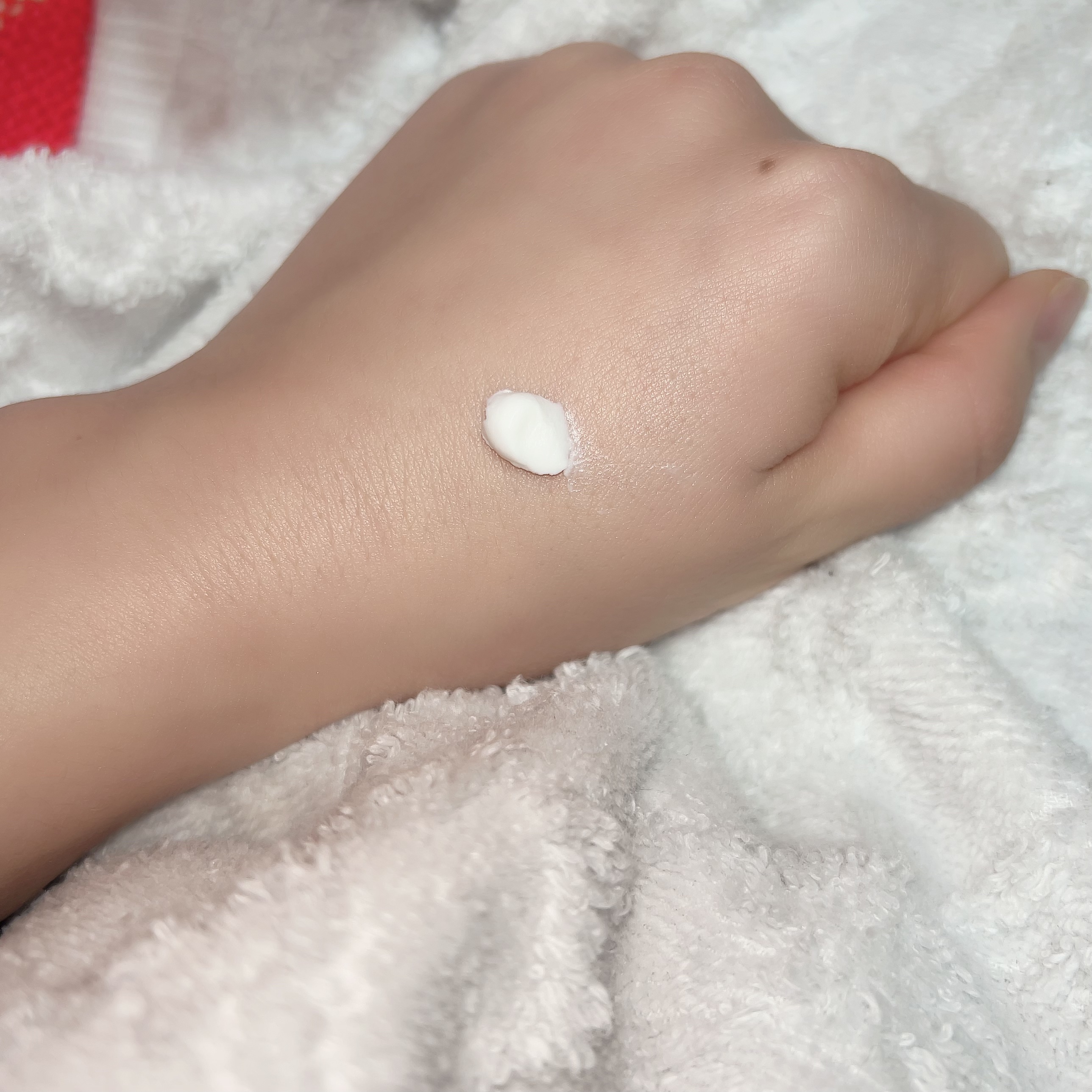 シア ハンドクリーム 30ml/L'OCCITANE/ハンドクリームを使ったクチコミ（2枚目）