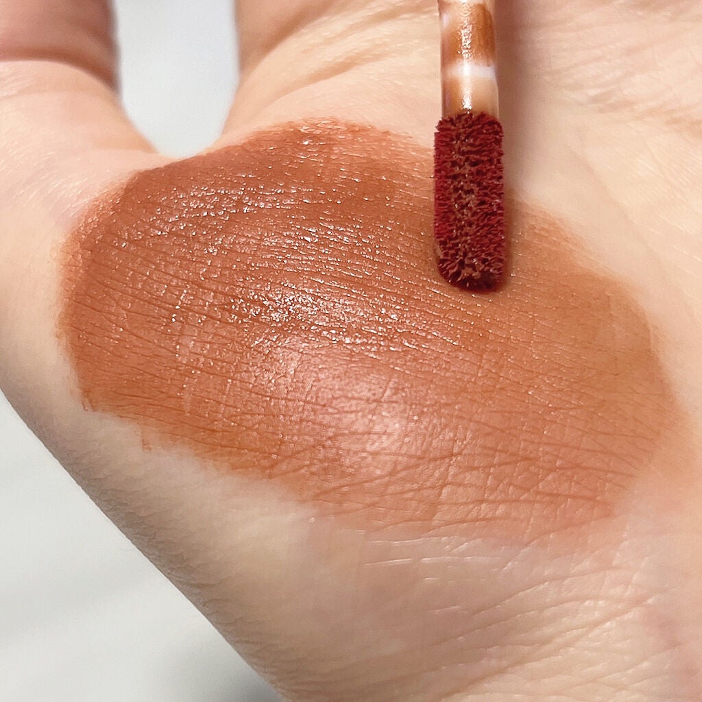 ムンユ on LIPS 「MERZYの深みティントに新色登場🥺💓💓春夏メイクにポイントを..」(5枚目)