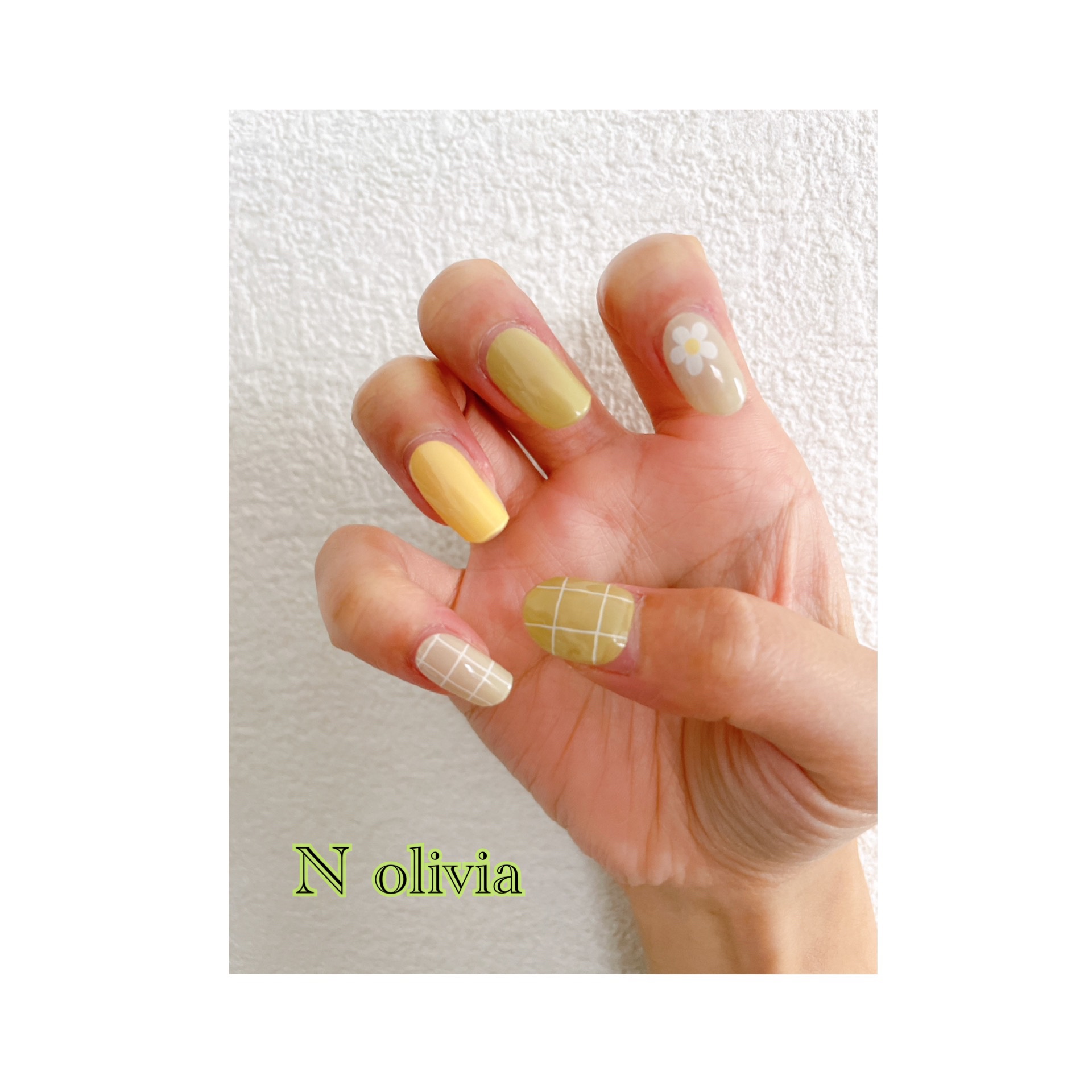 セミキュアジェルネイル（ハンド） ND-346 N Olivia (DIY Collection)/ohora/ネイルシールを使ったクチコミ（1枚目）