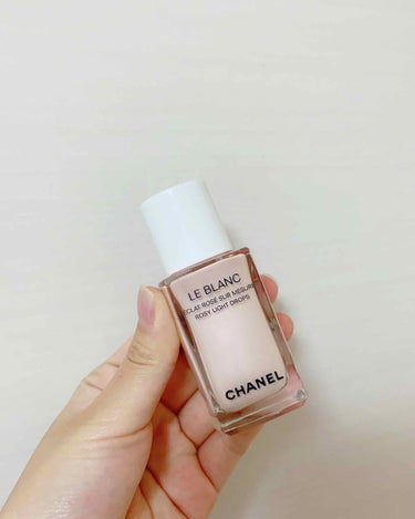 CHANEL ル ブラン ロージー ドロップスのクチコミ「♡ル ブラン ロージー ドロップス


CHANELのリキッドのハイライトです！

ピンク味が.....」（1枚目）