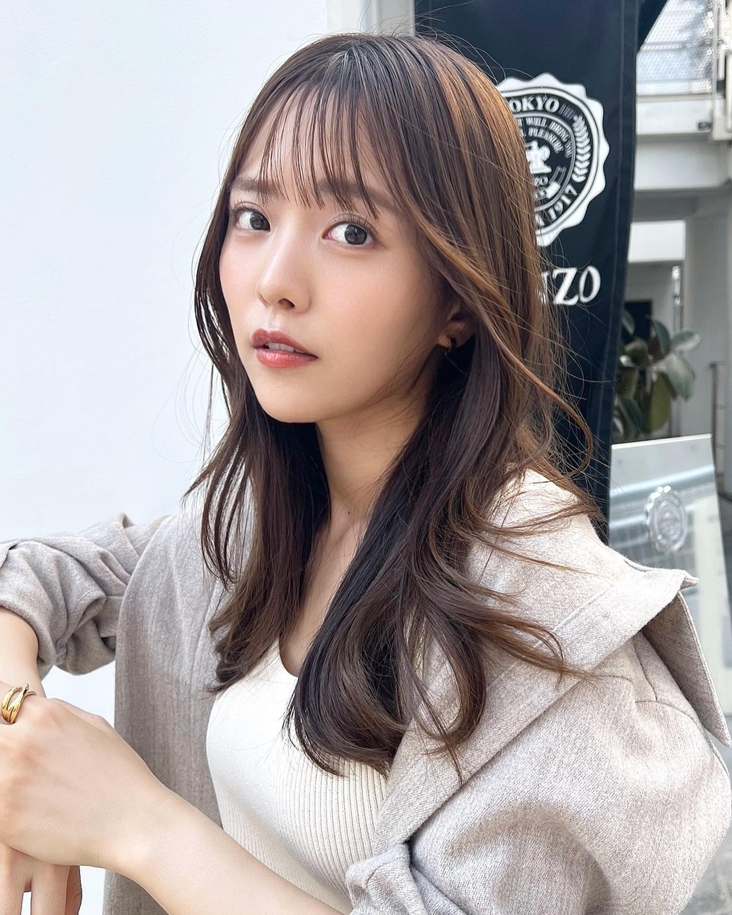 HARUNA on LIPS 「レイヤースタイル🫶.ぷつっとした前髪がおしゃれ🧡.たっぷりレイ..」(2枚目)