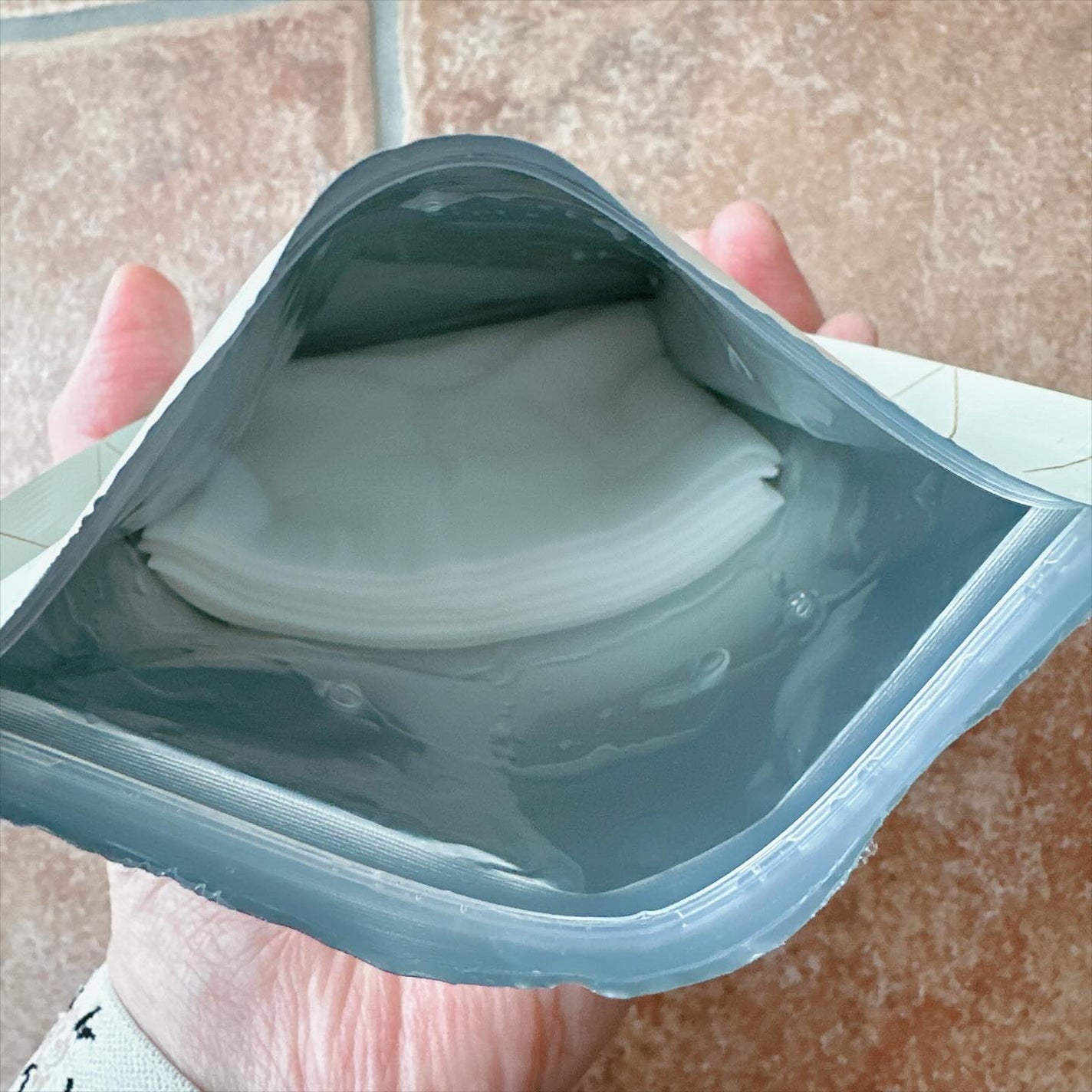 ルルルンプレシャス WHITE(クリア)【旧】/ルルルン/シートマスク・パックを使ったクチコミ(3枚目)