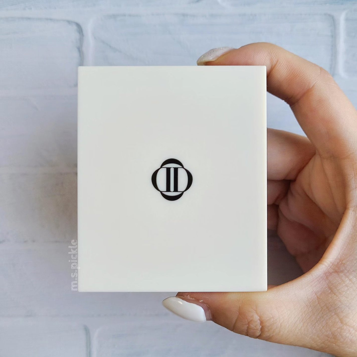 雲楚ブラーフィクシングフィニッシュパウダーパクト /Dinto/プレストパウダーを使ったクチコミ(1枚目)