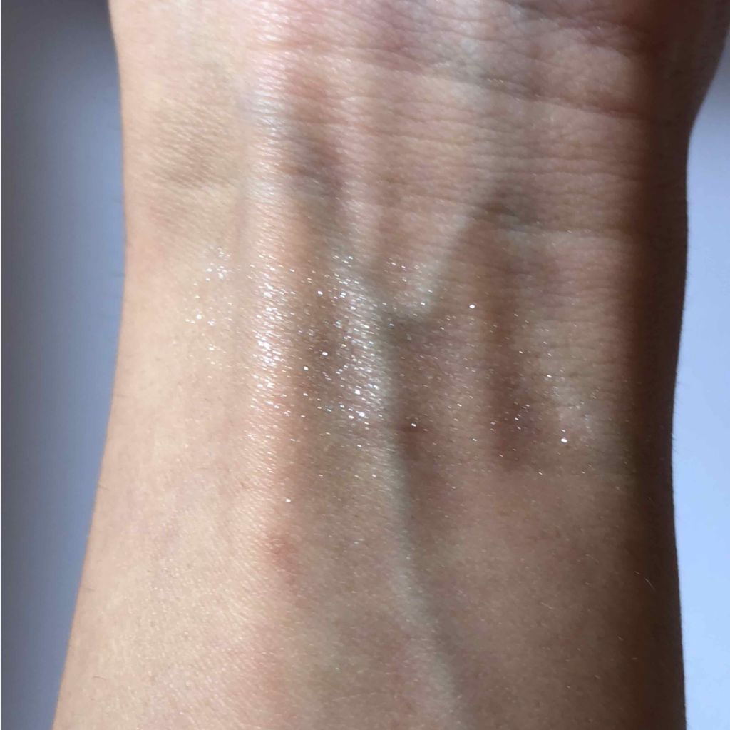 フィットジェルグリッター/KATE/ジェル・クリームアイシャドウを使ったクチコミ(4枚目)