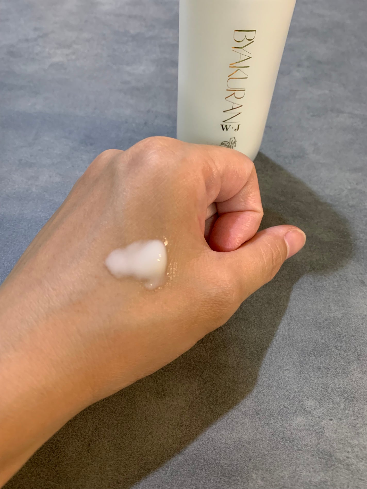 ミルクローション/BYAKURAN/乳液を使ったクチコミ(2枚目)