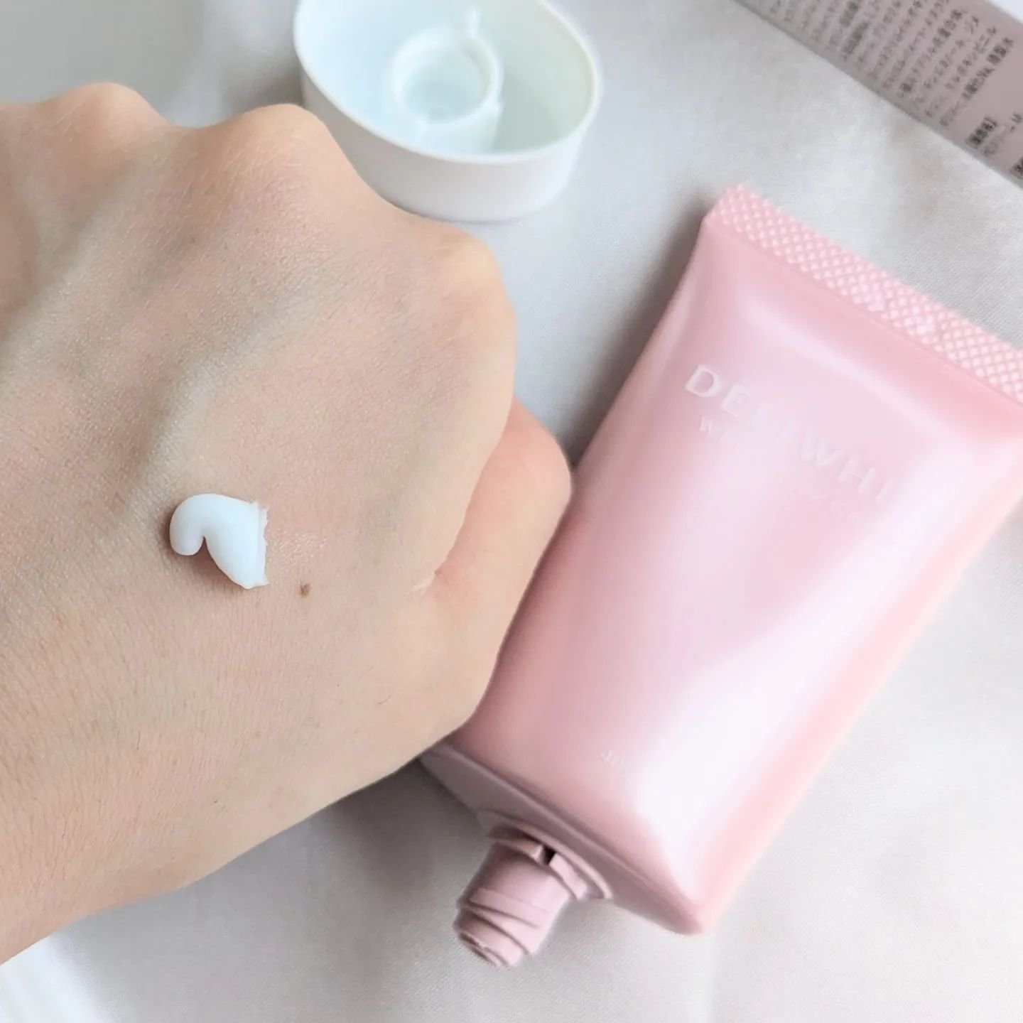 薬用ホワイトケアクリーム/DELIWHITE/デリケートゾーンケアを使ったクチコミ（2枚目）