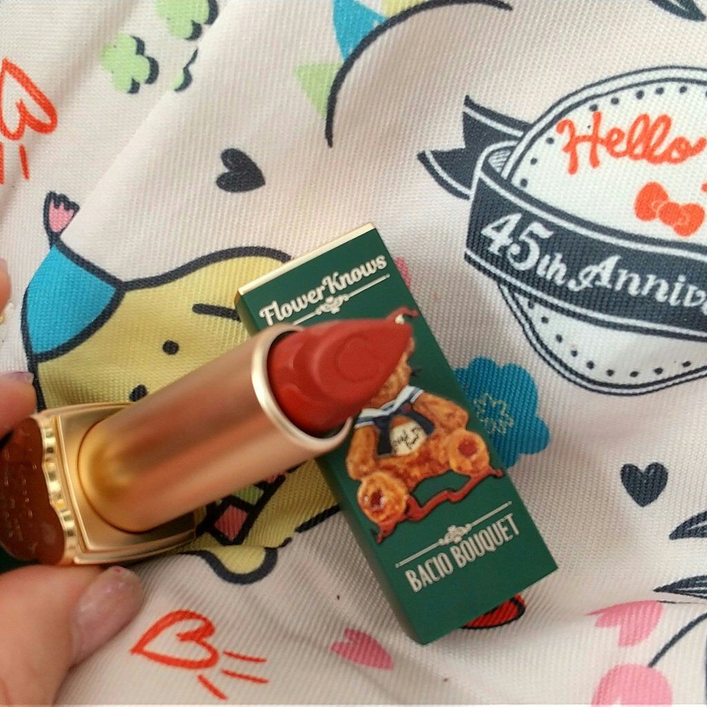 Love Bear マットリップスティック ヘーゼルナッツベア/FlowerKnows/口紅を使ったクチコミ（3枚目）