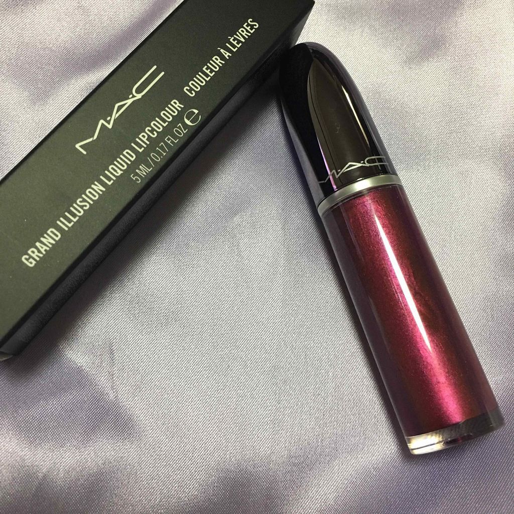 グランドイリュージョン リキッド リップカラー/M・A・C/リップグロスを使ったクチコミ(2枚目)
