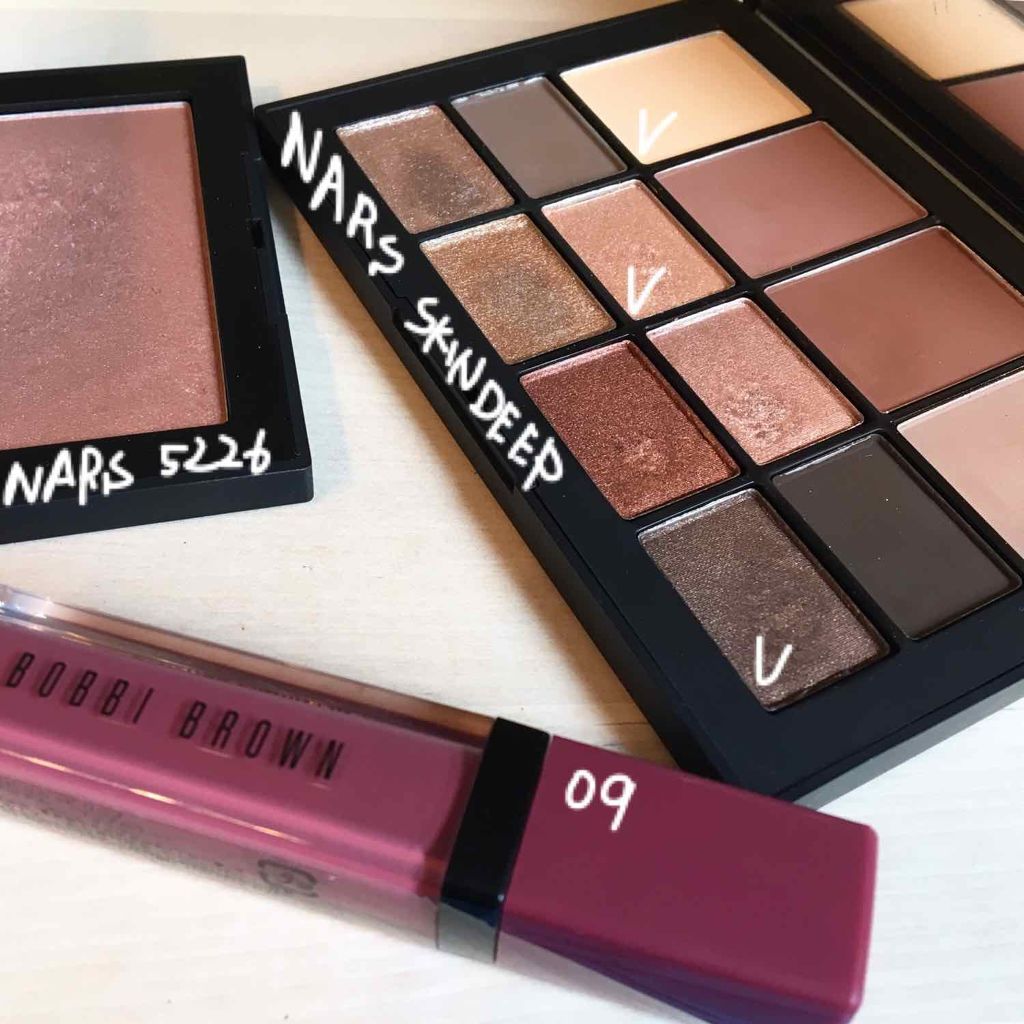 クラッシュド リキッド リップ 09 インアジャム/BOBBI BROWN/口紅を使ったクチコミ（1枚目）