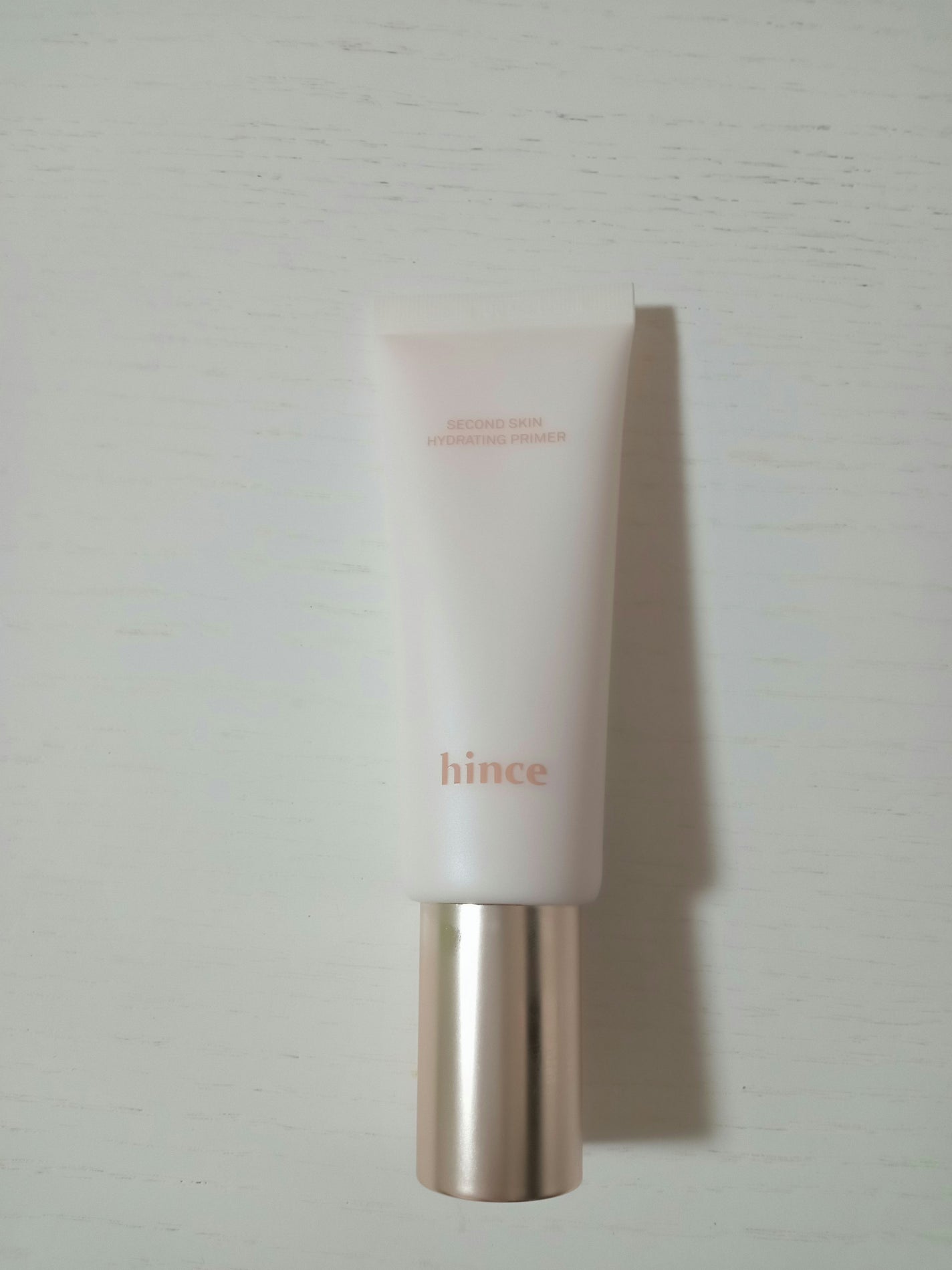 セカンドスキンハイドレイティングプライマー/hince/化粧下地を使ったクチコミ(3枚目)