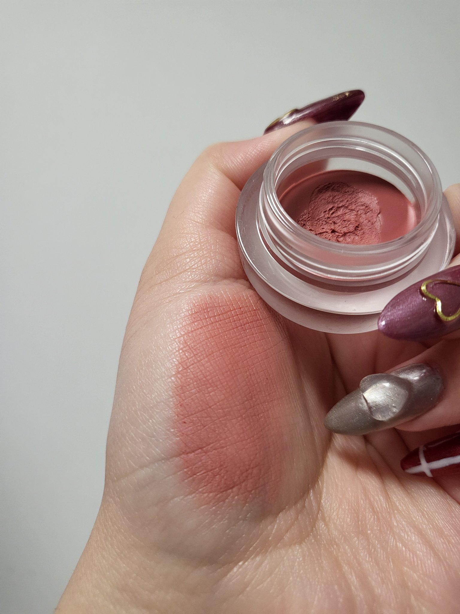 blurry effect smooth touch pot/Milk Touch/ジェル・クリームチークを使ったクチコミ（2枚目）