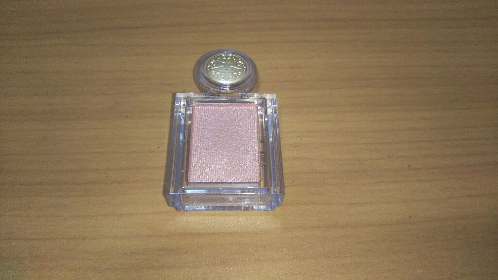 シャドーカスタマイズ/MAJOLICA MAJORCA/単色アイシャドウを使ったクチコミ（2枚目）