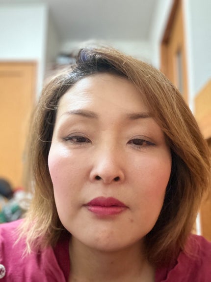 ラプソリュ マドモワゼルシャイン/LANCOME/口紅を使ったクチコミ(2枚目)