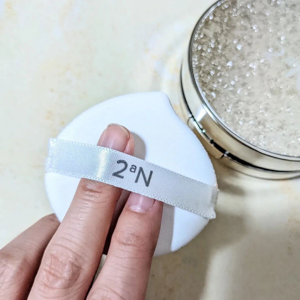 グリーミングテンションパクト/2aN/クリーム・エマルジョンファンデーションを使ったクチコミ（3枚目）