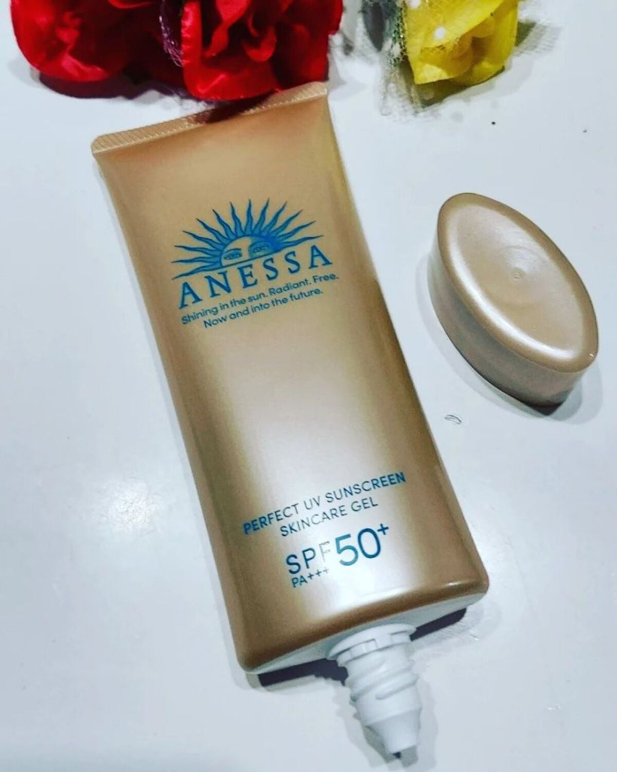 hayarenalove on LIPS 「#アネッサ #うるおいホールドUVジェル #アネッサは強いだけ..」(2枚目)