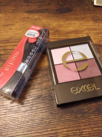 リアルクローズシャドウ/excel/アイシャドウパレットを使ったクチコミ(1枚目)